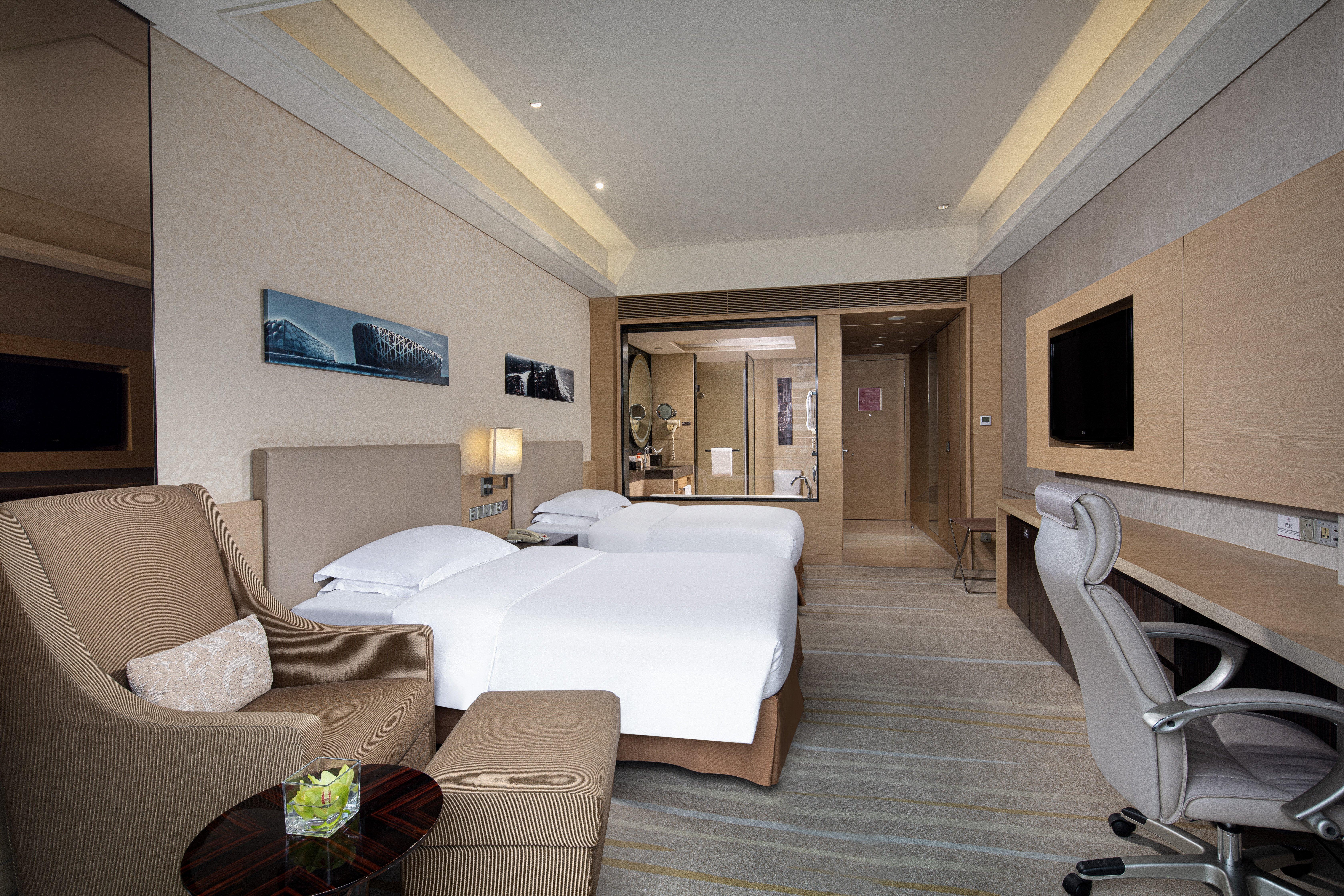 Crowne Plaza Guangzhou Huadu By Ihg - Free Shuttle Bus Between Hotel To Exhibition Center During Canton Fair Kültér fotó