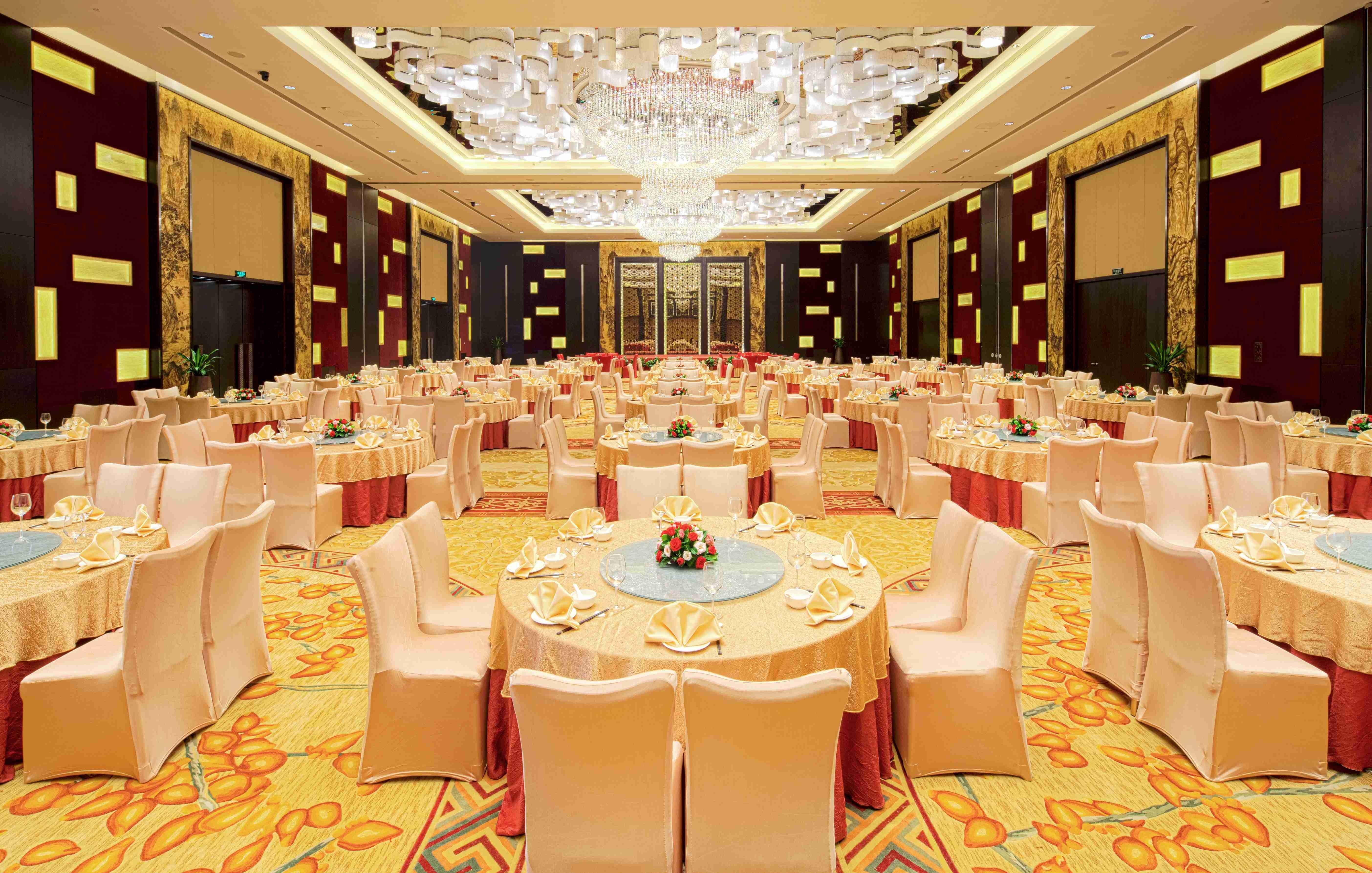 Crowne Plaza Guangzhou Huadu By Ihg - Free Shuttle Bus Between Hotel To Exhibition Center During Canton Fair Kültér fotó