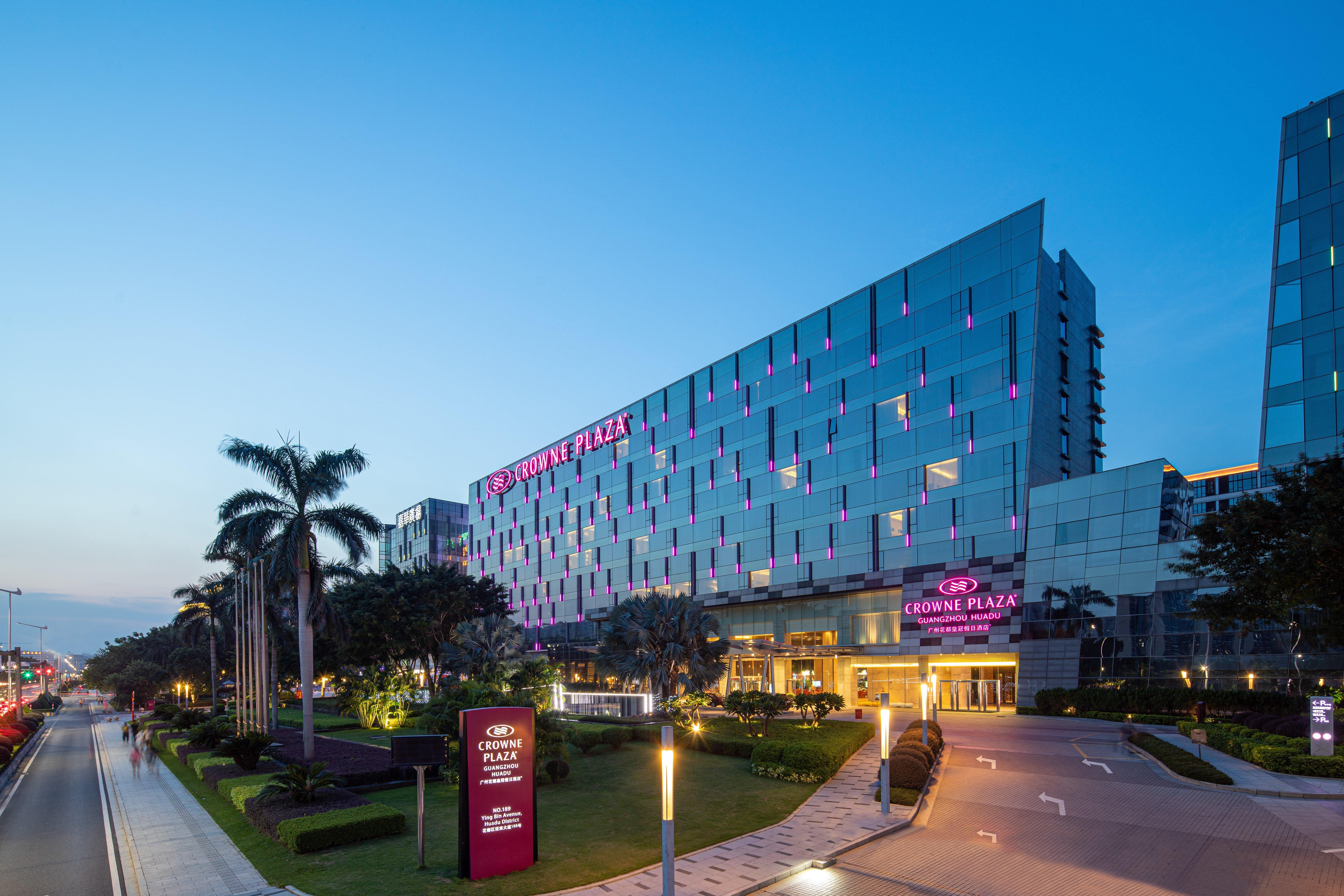 Crowne Plaza Guangzhou Huadu By Ihg - Free Shuttle Bus Between Hotel To Exhibition Center During Canton Fair Kültér fotó