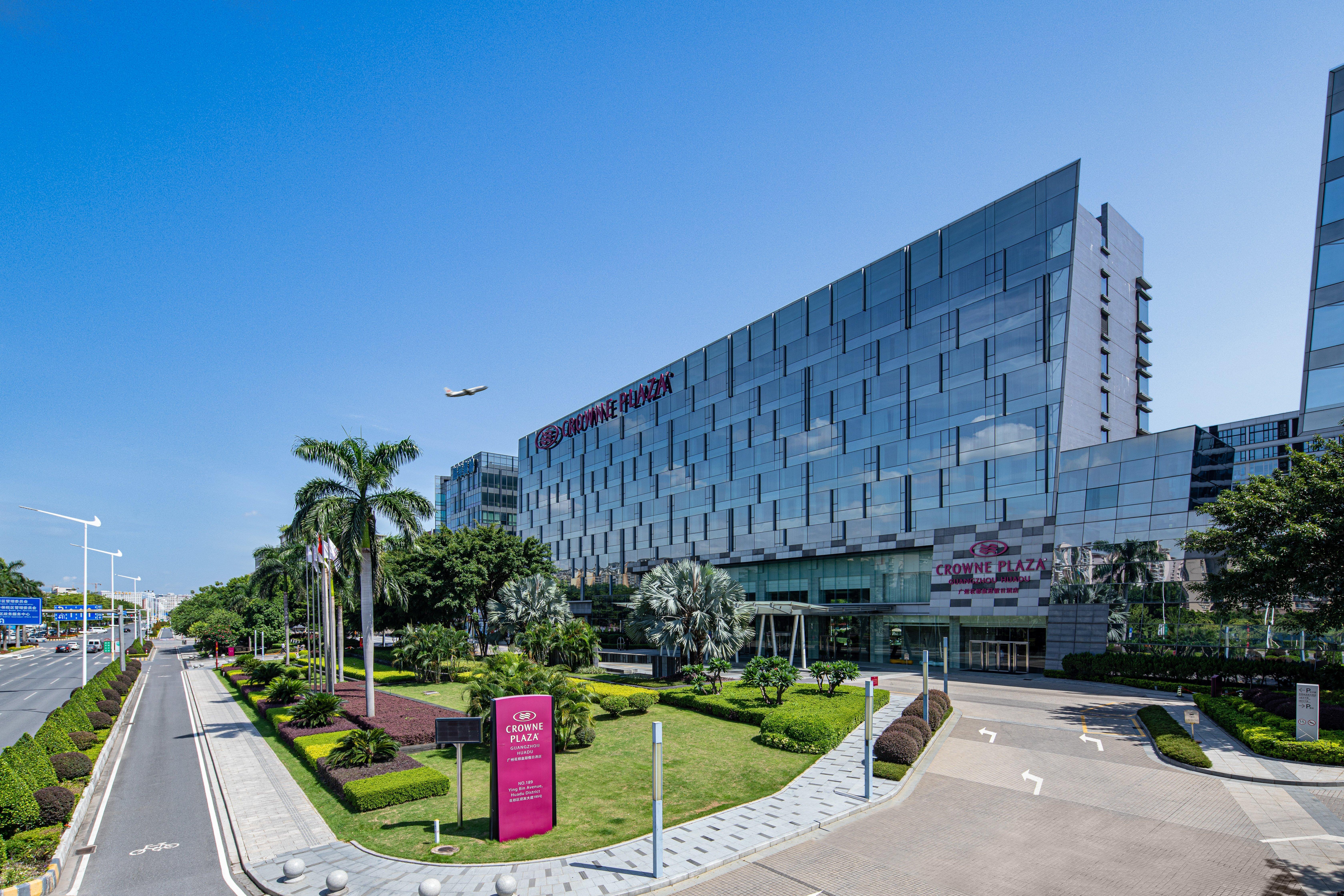 Crowne Plaza Guangzhou Huadu By Ihg - Free Shuttle Bus Between Hotel To Exhibition Center During Canton Fair Kültér fotó