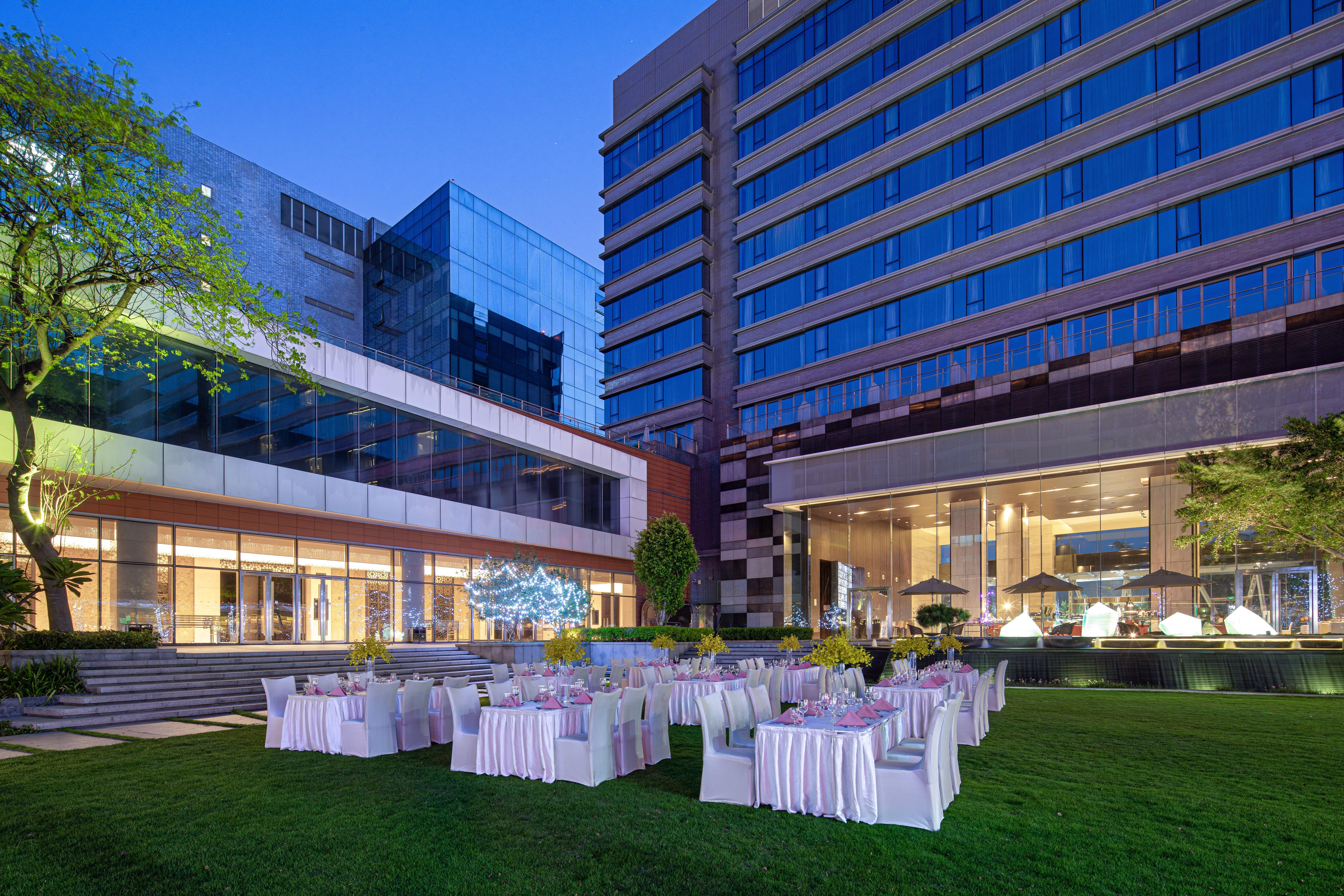 Crowne Plaza Guangzhou Huadu By Ihg - Free Shuttle Bus Between Hotel To Exhibition Center During Canton Fair Kültér fotó