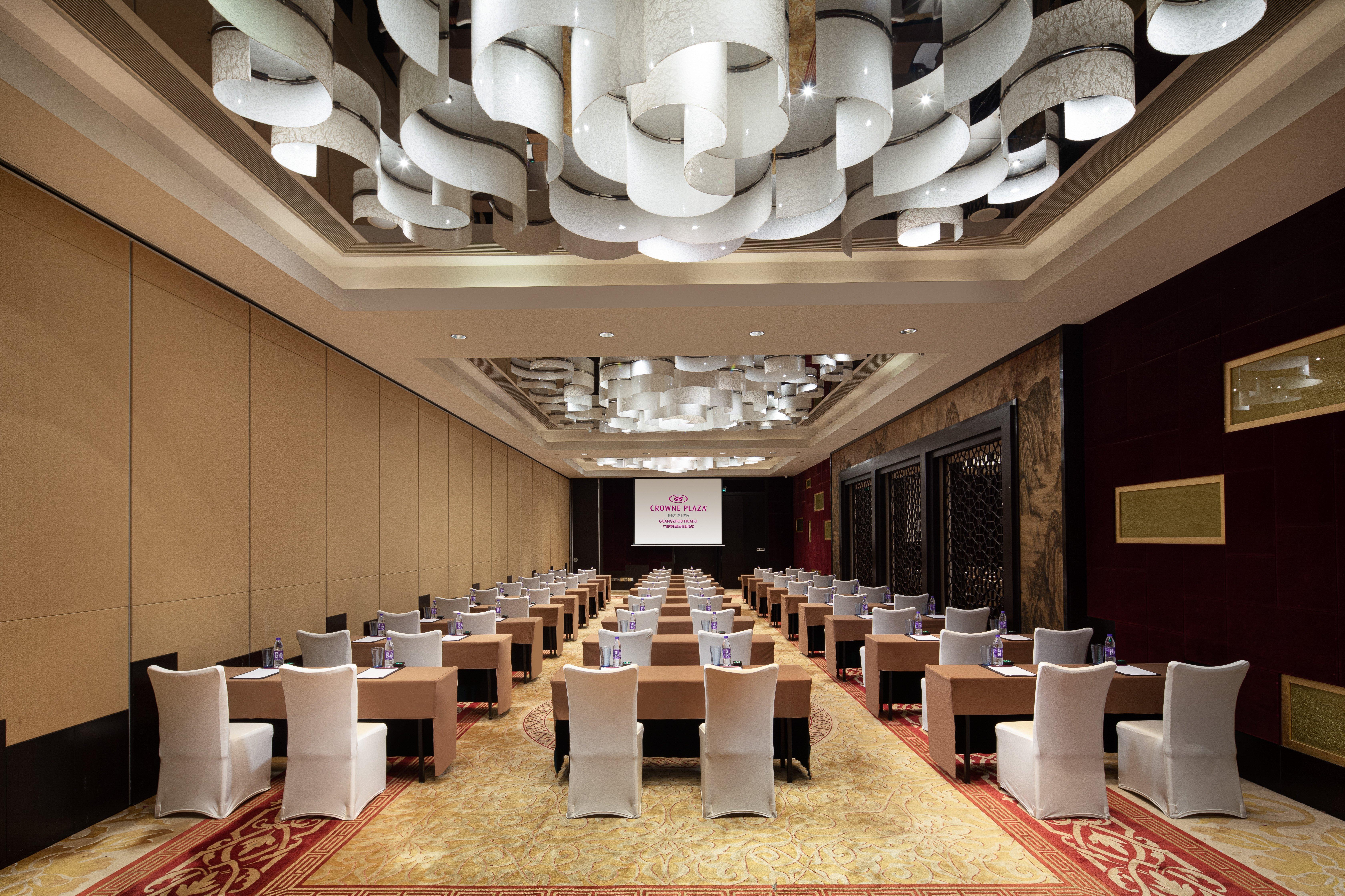Crowne Plaza Guangzhou Huadu By Ihg - Free Shuttle Bus Between Hotel To Exhibition Center During Canton Fair Kültér fotó